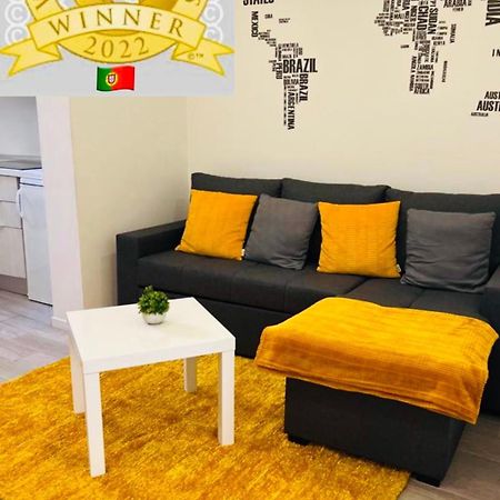 New House Design, Typical Lisbon Apartment Bagian luar foto