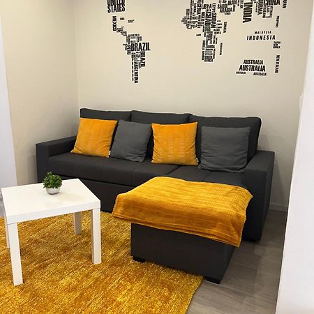New House Design, Typical Lisbon Apartment Bagian luar foto