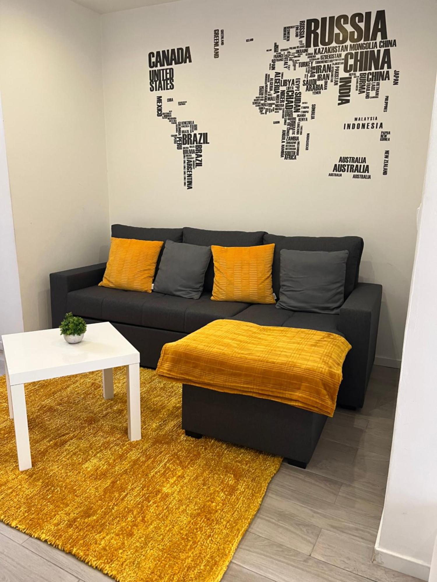 New House Design, Typical Lisbon Apartment Bagian luar foto