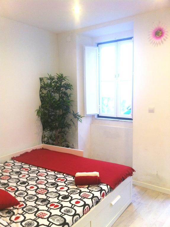 New House Design, Typical Lisbon Apartment Ruang foto